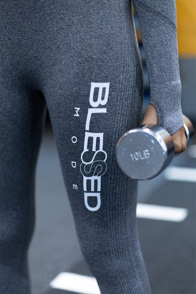 Blessing Mallas Gray Yoga Pants Outfit: Realce Glitter Leggings For Women,  Perfect For Fitness And Exercise From Mucho, $20.19